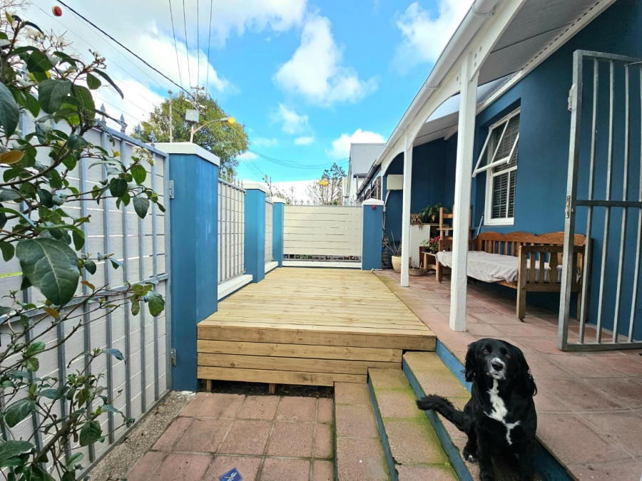 3 Bedroom Property for Sale in Wynberg Western Cape
